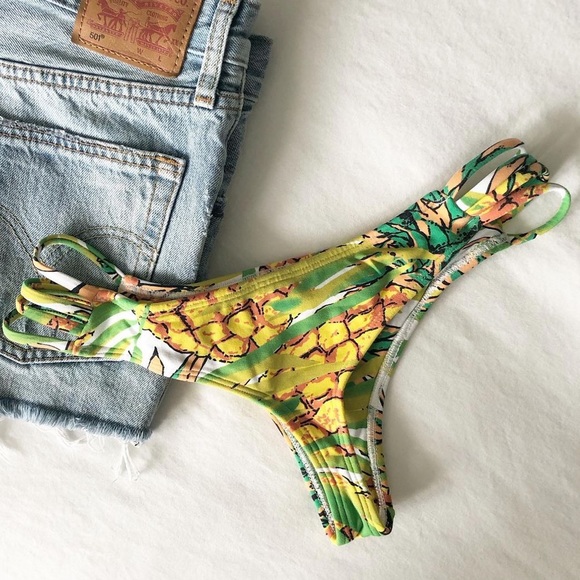 Midori Bikinis sig pineapple “Tavarua” bottom - Picture 2 of 2